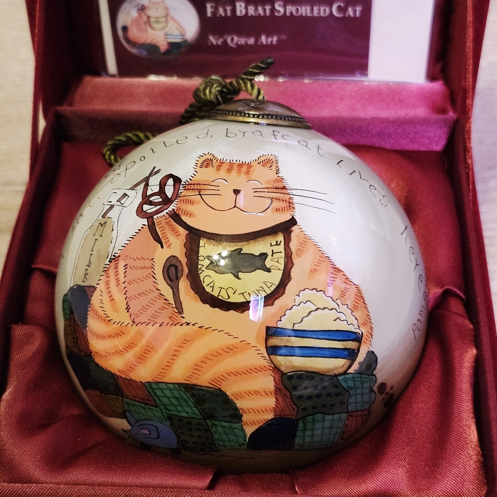 Ne’Qwa Art Ornament Fat Brat Spoiled Cat by Dianne Knott - Picture 2 of 7